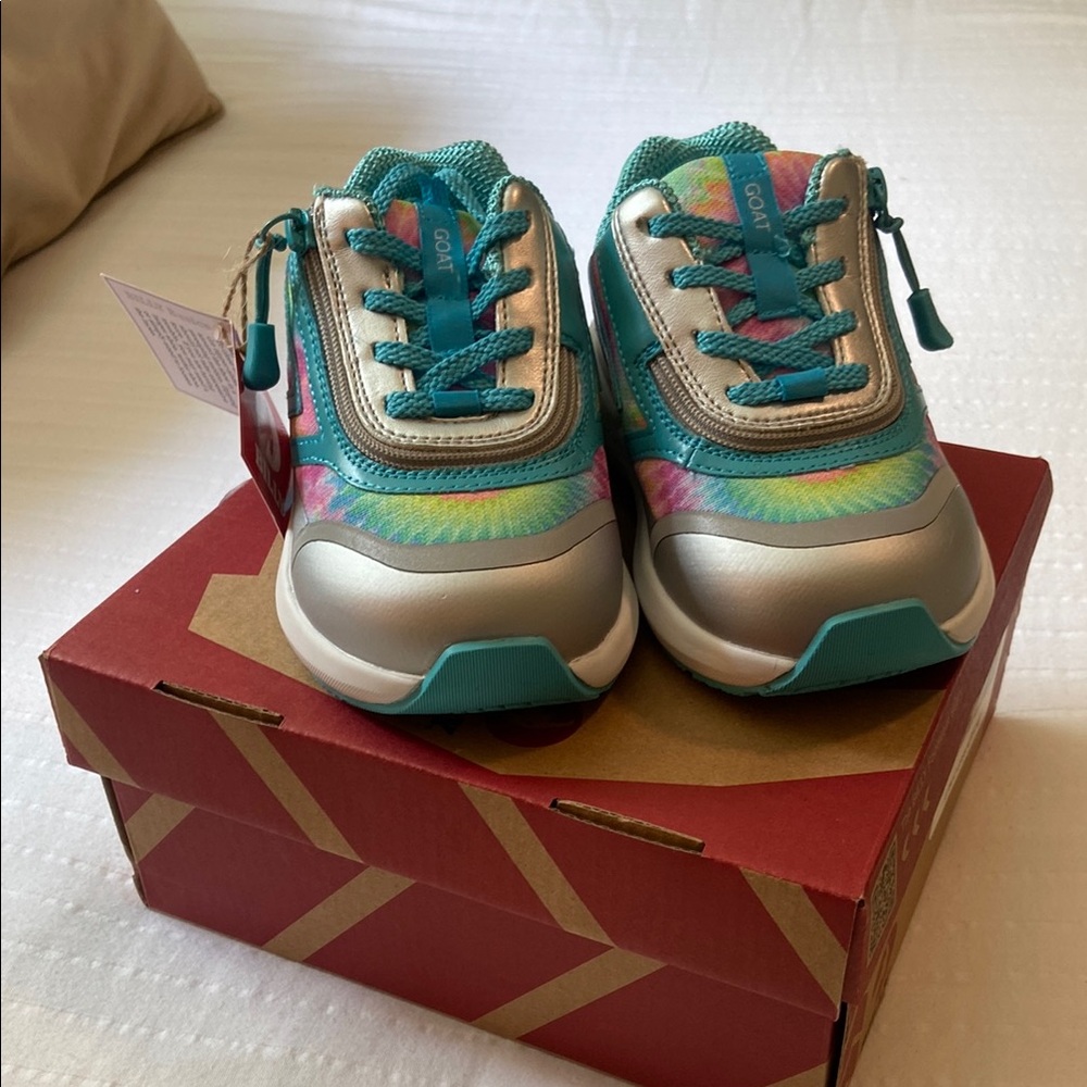 BULLY GOAT Kids Sneakers